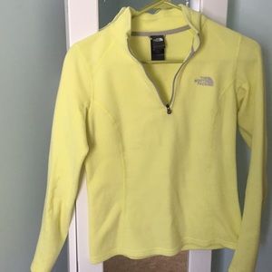 North face 1/2 zip fleece